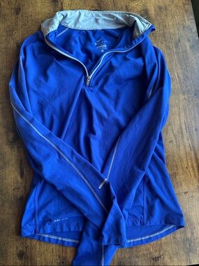 Nike Royal Blue Quarter-Zip Dri-FIT Top with Light Gray Collar